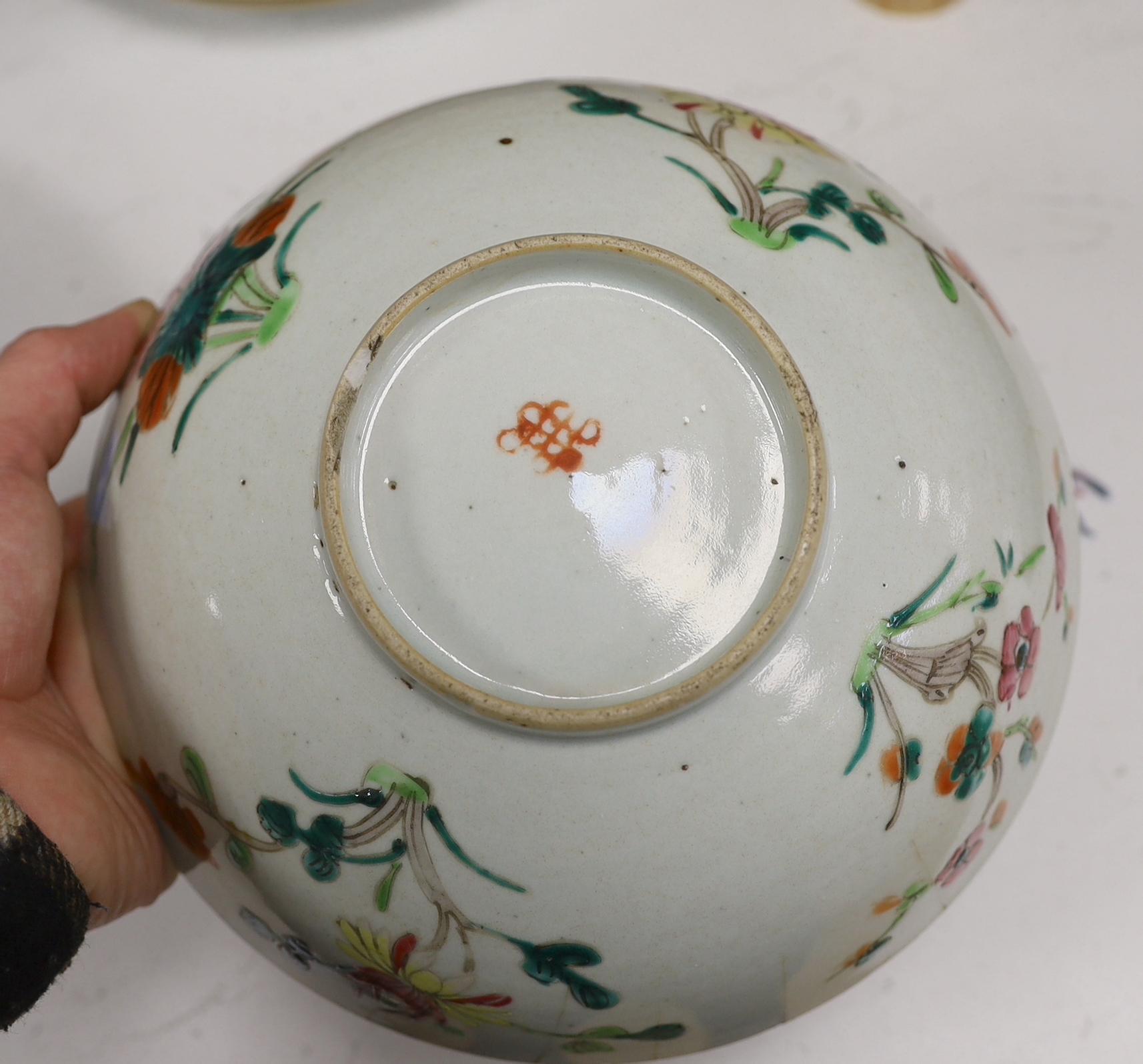 A Chinese jar, double gourd vase and pedestal dish, tallest 16cm